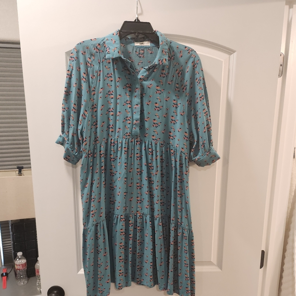 Women's dress